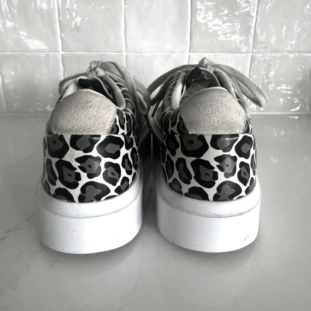 Adidas Sleek Super Platform Sneaker Womens 8 Leopard Print Gold Trefoil Jewel